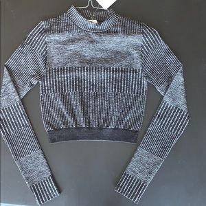 Long Sleeve Crop Top